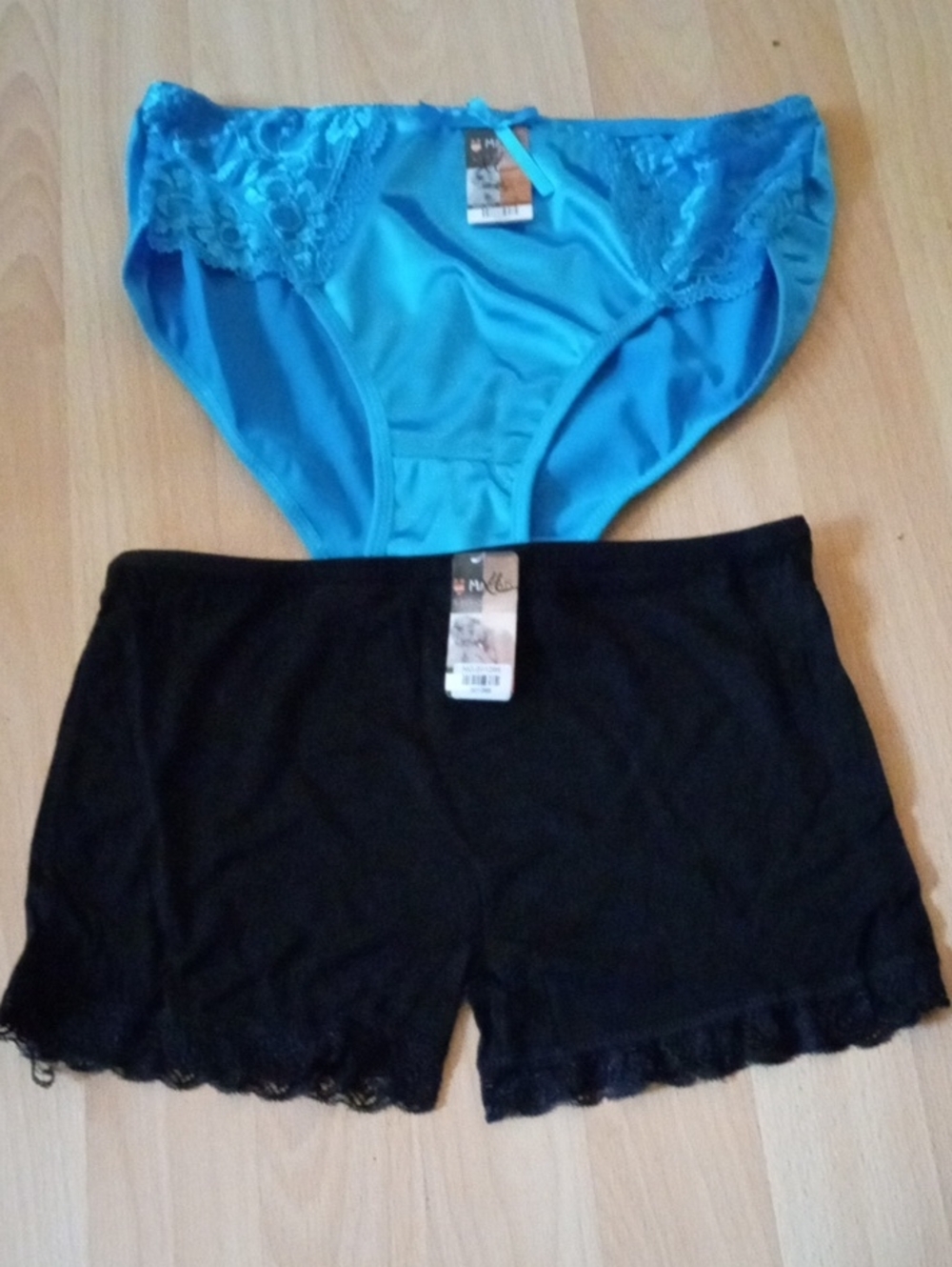 Women’s Lace-Trim Briefs & Boyshort Set - Blue & Black